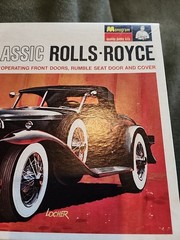 VINTAGE NOS MIB MONOGRAM CLASSIC ROLLS ROYCE 1966 PHANTOM II PC109300 MODEL KIT