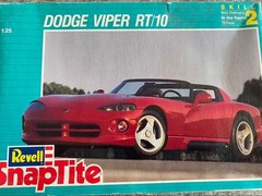 Revell SnapTite DODGE VIPER RT/10 1/25 Collectables 17+