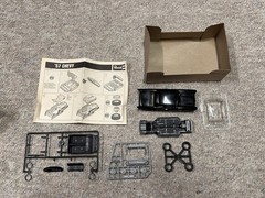 Revell 1957 Chevy Snap Together 1:32 Model Kit #1101 1979 (complete / unbuilt)