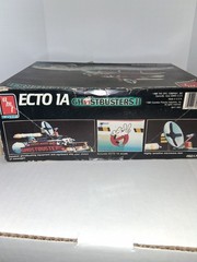 AMT Ghostbusters Ecto-1a Movie Car Model Kit 1:25 Scale