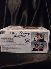 NEW SEALED Revell 1:6 350 C.I. LT-1 Chevy Small Block Die Cast Model