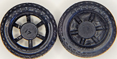 Set of 2 Good Year Rally GT tires 1:25, model, junkyard (3)