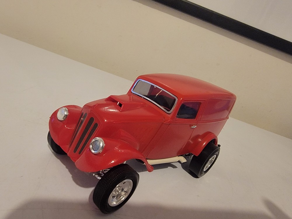 *Vintage* AMT 1:25 ’33 Willys Gasser Panel Truck Built Model