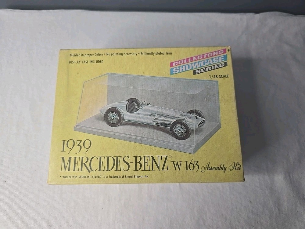 Renwall Collectors Showcase 1939 Mercedes-Benz W163 1:48 Model Assembly Kit Nice