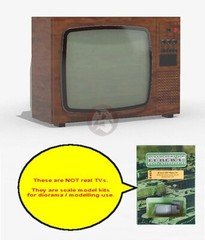 Eureka XXL 1/35 25″ inch CRT Vintage Retro TV Typical 70s [MODEL KIT] E-055