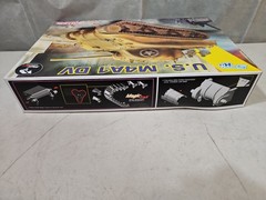 Dragon 1/35 Scale U.S. M4A1 DV Tank Model Kit #6618 COMPLETE IN BOX!!