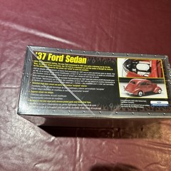 Motorworks By Revell 1937 Ford Sedan 1:24 Scaled Model Kit Sealed In Plastic