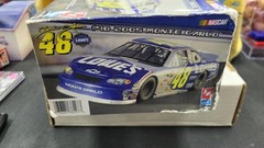 CIB 2005 JIMMIE JOHNSON LOWE’S CHEVY MONTE CARLO #48 1/25 AMT MODEL KIT #38297
