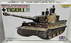 Tamiya German Army Heavy Tank Tiger I, Plastic Display Model 1/25 Scale [30611]