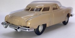 AMT 1950 Studebaker Starlight Coupe 1/25 Wind-up Promo FIESTA TAN – VF-XLNT