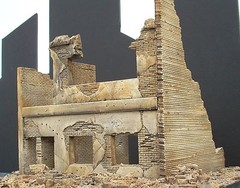 Dioramas Plus DP7 Apartment Ruins. 1/35 + Free $15 Diorama Base Great Detail!