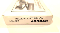Jordan Highway Miniatures 1923 Mack Hi-Lift Truck 360-227 HO Scale – New