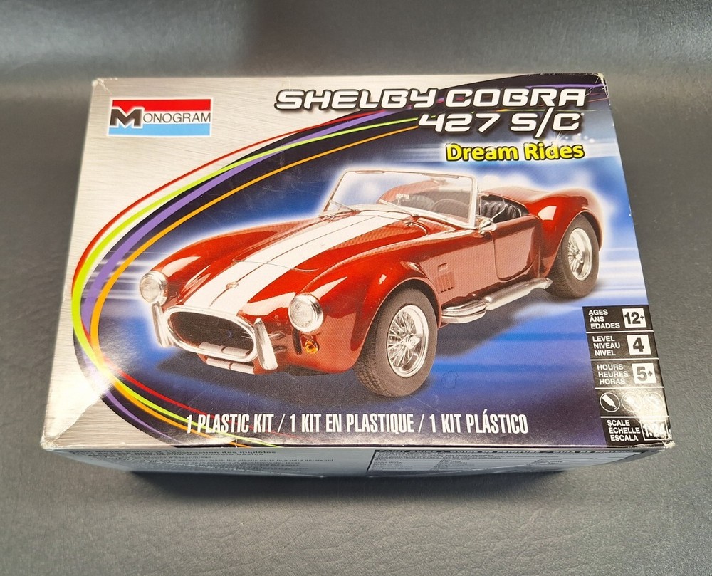 2012 SHELBY COBRA 427 S/C Dream Rides Model Kit by Monogram 1:24 – New / Sealed
