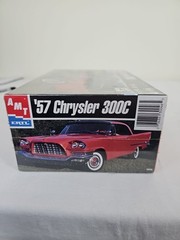 Vintage AMT Ertl ’57 Chrysler 300C Model Kit 1:25 Sealed 120+ Parts Car Hobby