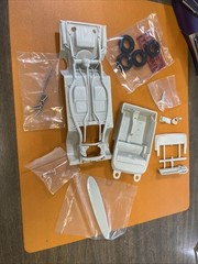 AMT 38279 1964 Mercury Marauder 1:25 Scale Model *MISSING THE BODY*