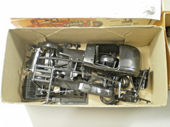 AMT TWO Ford ’32 ford V-8 the “deuce” competition coupes 3 in 1 customizing kits