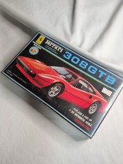 Bluetank Ferrari 308GTB 1/28 Scale #7Plastic Motor Powered Car Kit