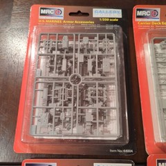 MRC Gallery Models 1/350 Lot of 4 Carrier Deck LCAC Marines Armor Model Kits NEW