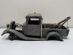 ✨VINTAGE✨ 1/25 AMT Ford Wrecker Pick-up Truck Partial Build Model – Missing Pcs