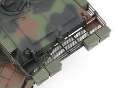 Tamiya 1/35 Scale Limited Product Ukraine M1A1 Abrams Tank Plastic Model 25216