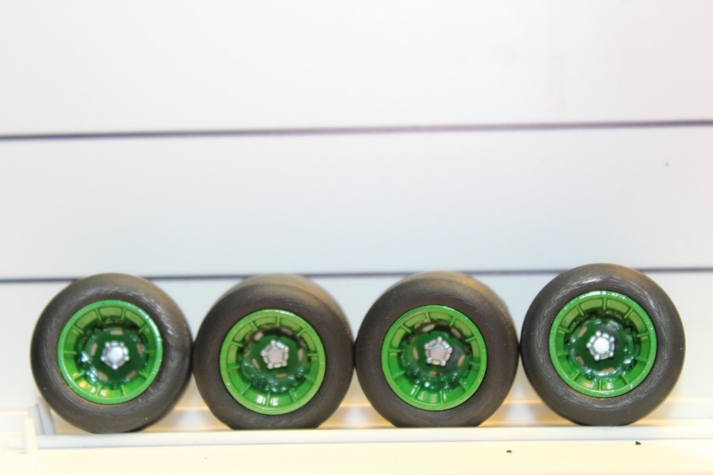 A-17 Asphalt 1/25 scale racing, model car kits, parts track tires and wheels ,