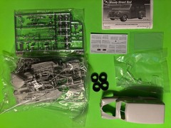1941 FORD WOODY WAGON MODEL KIT AMT ERTL 1/25 SCALE SKILL 2 NEW COOL LOOK!!