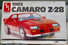 1983 Camaro Z-28 Plastic Model Kit 1:25 AMT 6561 Partly Assembled