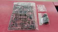 TAMIYA McLaren M 23 F1 model molded set Collectables 17+
