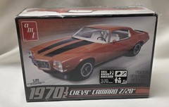 AMT 1970 1/2 Chevy Camaro Z/28 Model Kit 1:25 Scale – Skill Level 2 Red Car
