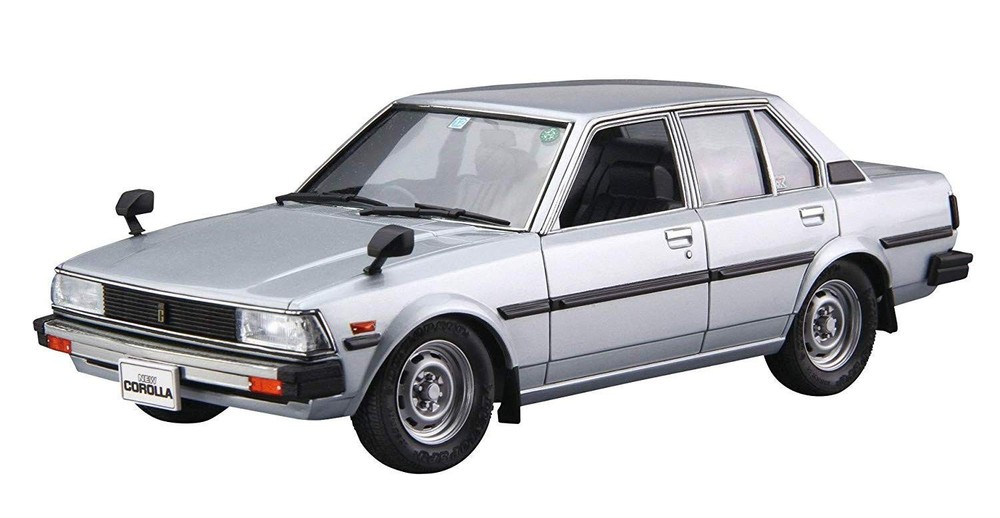 1/24 The Model Car No. 71 Toyota E71/70 Corolla Sedan GT/DX 1979 Plastic Model K
