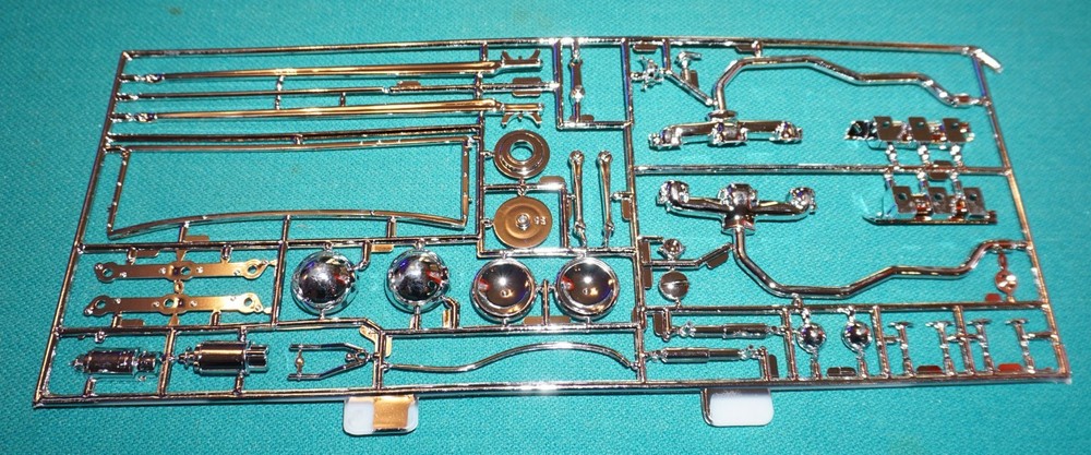 ’32 Ford Hot Rod 3’N 1 Revell 1/8 Chrome Exhaust Small Details Etc.
