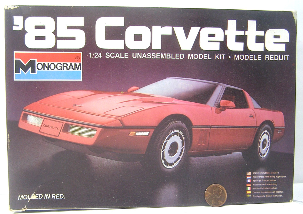 ’85 Corvette Plastic Model Car Kit No Decals 1/24 1984 Monogram USA 2209 TVM