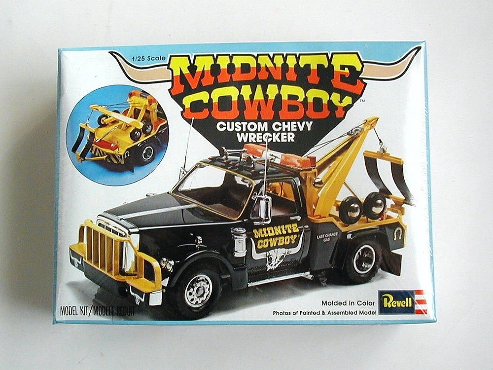 FACTORY SEALED Midnite Cowboy Custom Chevy Wrecker Truck by Revell #H-1383