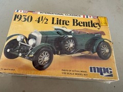 MPC International Classics 1930 4 1/2 Litre Bentley 1/32 Scale New Sealed