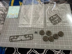 Tamiya 1/35 Scale U.S. M8 Light Armoured Car Greyhound Model Kit #35338 Plz Read