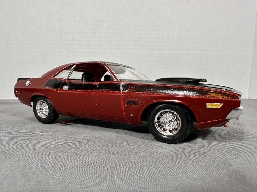 1/24 Scale Nicely Built Mopar Model 1970 Dodge 70 Challenger 340 T/A Monogram?