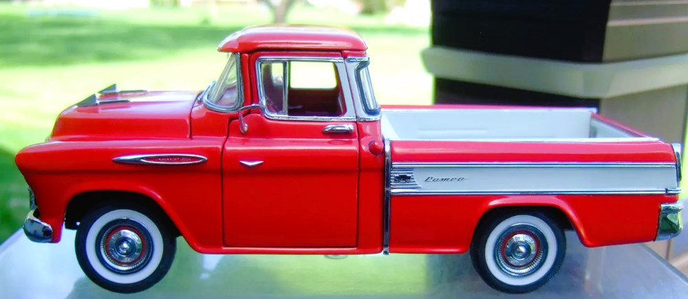 55Chevy1955 Pickup Truck Chevrolet Vintage Classic Built Metal Model Car1957 57