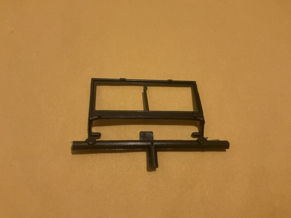1/35 scale military model Parts 1 1/2 Ton Personnel Carrier Windshield Frame Onl