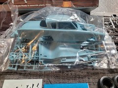 Vintage 1995 Issue “Miss Deal” Funny Car 1:25 Open box Unbuilt complete H-1266