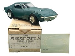AMT ERTL 1/24 1970 Chevrolet Corvette LT-1 Promo Car Mulsanne Blue 6878 W Decals