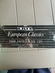 Sealed New ERTL 1948 Jaguar XK 120 Metal Kit (with Plastic Parts) 1:18 Scale
