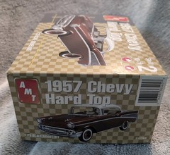 AMT 1957 Chevy Hard Top 1:25 Scale Model Kit 31798 Open Box