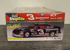 Dale Earnhardt #3 GM Goodwrench RCR Monte Carlo Revell/Monogram SnapTite Model