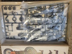 Tamiya BMW R75 German Motorcycle Sidecar 1/35 Model Kit WWII 35016