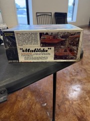 amt Matilda Custom Ford Van 1/25 model kit