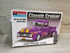 Monogram 1:24 Scale Model Kit 1955 ’55 Ford F-100 Street Rod Classic Cruiser