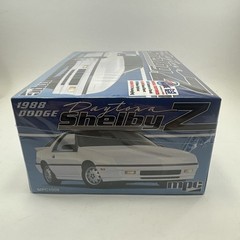 MPC 1988 Dodge Daytona Shelby Z 2 in 1 Model Kit 1/25 Scale Molded in White New