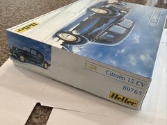 HELLER 1/24 SCALE CITROEN 15 CV FACTORY SEALED INSIDE KIT! CIRCA 2000’s! VMCP!