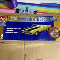 AMT 1969 Plymouth GTX Convertible Kit # 31231 Factory Sealed 1:25