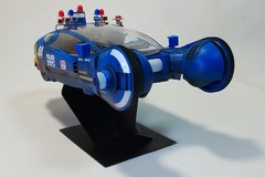 Blade Runner Spinner 1/24 built & painted weathered with custom display stand